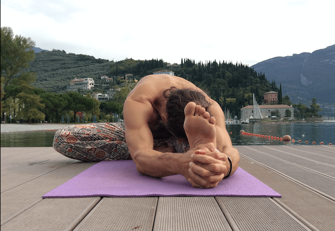 janu shirshasana yoga riva del garda