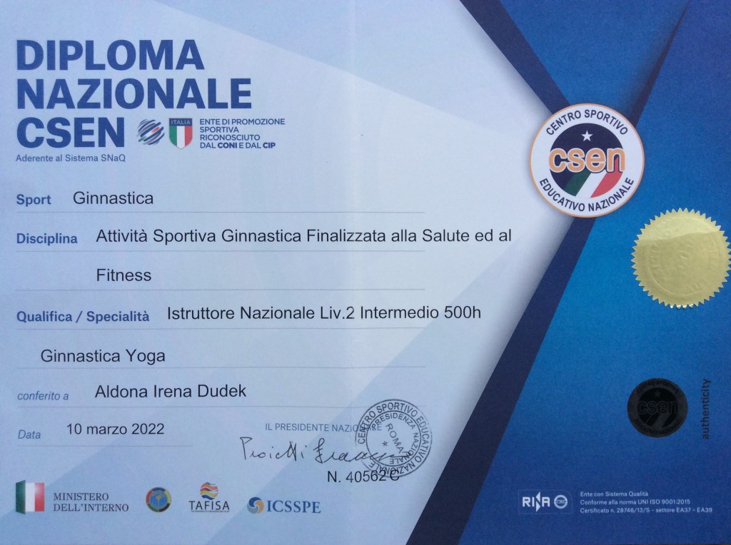 Diploma Nazionale CSEN per Istruttore di Yoga.